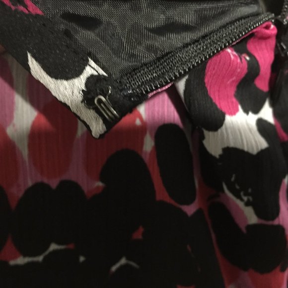 Suit Studio Size 10P Pink  Floral Skirt - Picture 11 of 13